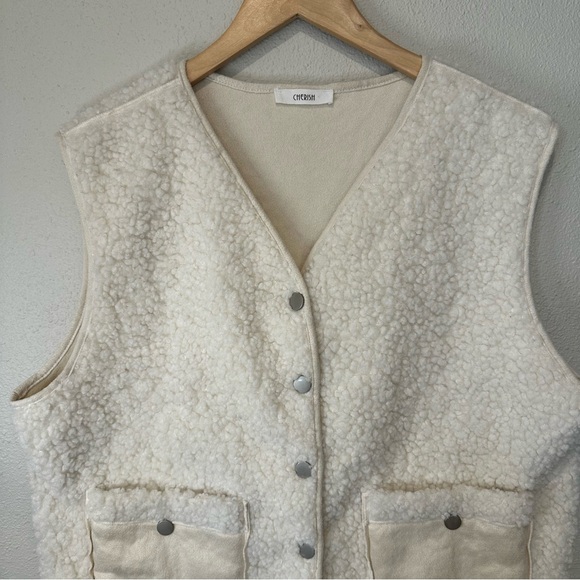 Cherish Cream Button-Up Sherpa Vest - Picture 6 of 11